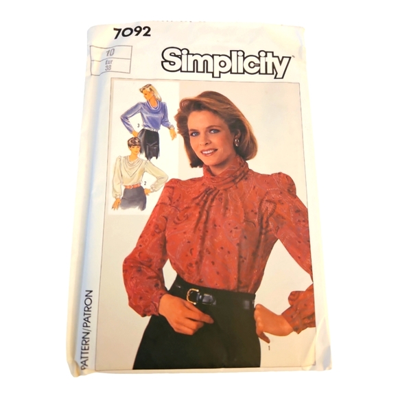UNCUT Simplicity Long Sleeve Blouse Pattern #7092 (3 Variations) Women's Size 10 - Picture 1 of 2